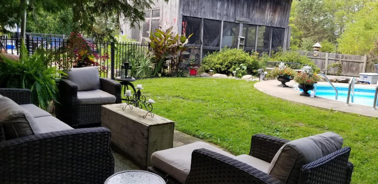 The Walnut Grove Bnb Harrow Extérieur photo